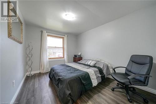 Bedroom - 11 Golden Place, Ingersoll, ON - Indoor Photo Showing Bedroom