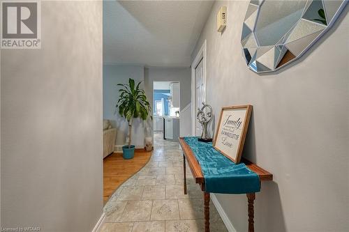 Front hallway - 11 Golden Place, Ingersoll, ON - Indoor Photo Showing Other Room