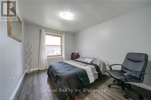 11 Golden Place, Ingersoll (Ingersoll - South), ON - Indoor Photo Showing Bedroom