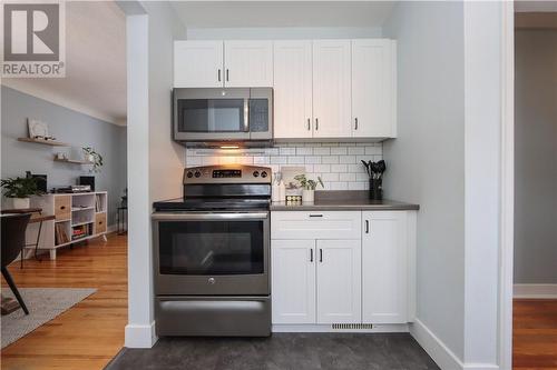 1316 Lincoln Road, Sudbury, ON - Indoor Photo Showing Kitchen