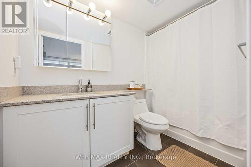 1802 - 1 Michael Power Place, Toronto, ON - Indoor Photo Showing Bathroom