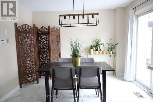 22 Cranberry Crescent, Brampton, ON - Indoor Photo Showing Dining Room