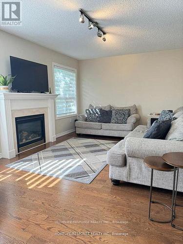 3254 Mcdowell Drive, Mississauga, ON - Indoor Photo Showing Living Room With Fireplace