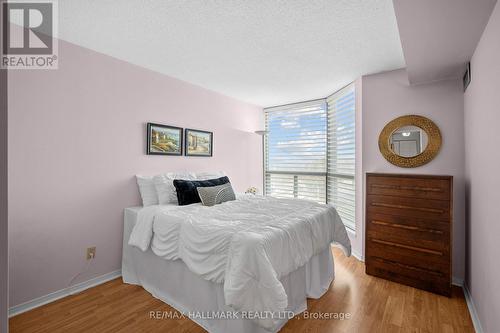 407 - 1111 Bough Beeches Boulevard, Mississauga, ON - Indoor Photo Showing Bedroom