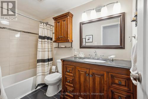 35 Bartley Bull Parkway, Brampton, ON - Indoor Photo Showing Bathroom