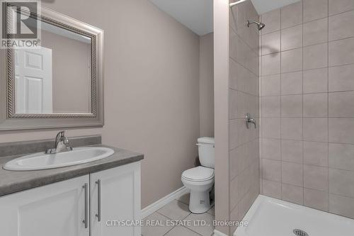 782 Newmarket Lane, Kingston, ON - Indoor Photo Showing Bathroom