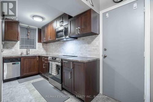 9 - 356 Hunter Street E, Hamilton, ON - Indoor Photo Showing Kitchen