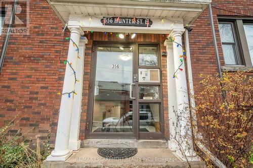 9 - 356 Hunter Street E, Hamilton, ON - Outdoor