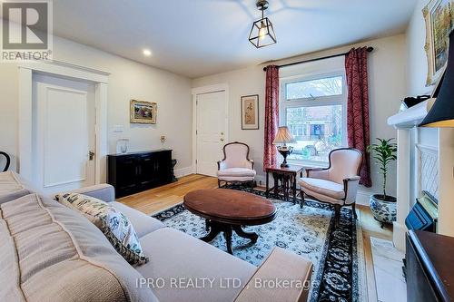 38 Egerton Street, Brantford, ON - Indoor