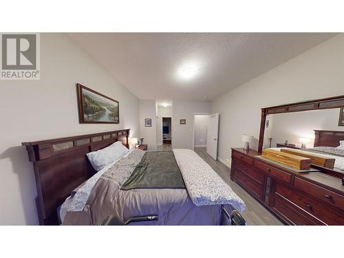 54 490 Lewis Drive, Quesnel, BC - Indoor Photo Showing Bedroom