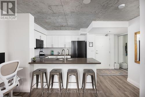 705 - 311 Richmond Street E, Toronto, ON - Indoor Photo Showing Kitchen