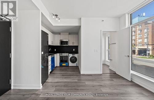 Main - 58-861 Sheppard Avenue W, Toronto, ON - Indoor