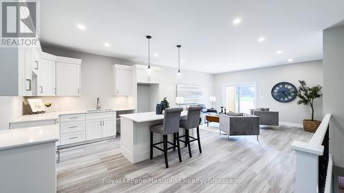 30 Silver Creek Road, Huron East (Seaforth), ON - Indoor Photo Showing Kitchen With Upgraded Kitchen