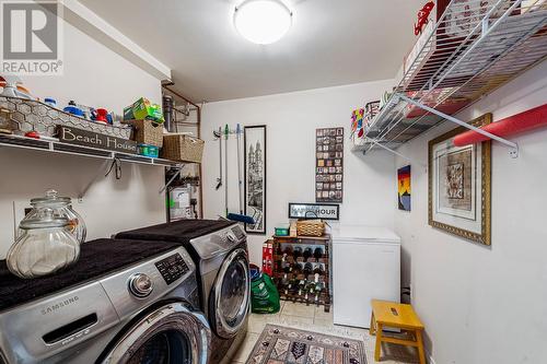 1967 Underhill Street Unit# 605 Lot# 99, Kelowna, BC - Indoor Photo Showing Laundry Room