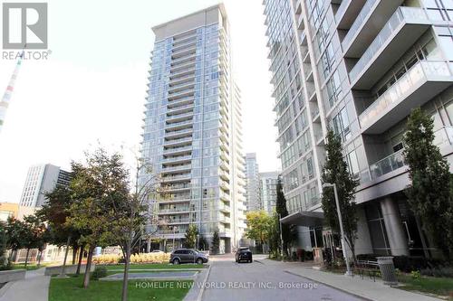 1112 - 62 Forest Manor Road, Toronto, ON - Outdoor With Balcony With Facade