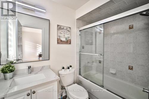 55 Samantha Crescent, Brampton, ON - Indoor Photo Showing Bathroom