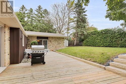 35 Cheviot Place, London, ON - Outdoor With Deck Patio Veranda