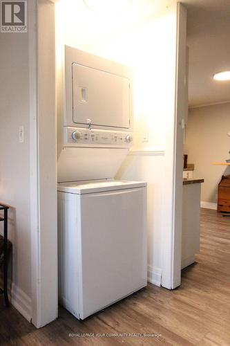 Main Fl - 20151 Bathurst Street, East Gwillimbury, ON - Indoor Photo Showing Laundry Room