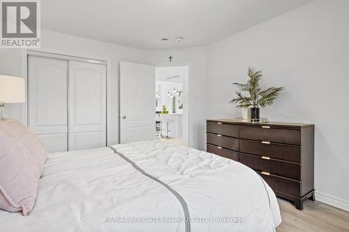 212 - 229 Water Street E, Cornwall, ON - Indoor Photo Showing Bedroom