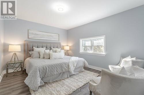 1204 Simcoe Street S, Oshawa, ON - Indoor Photo Showing Bedroom