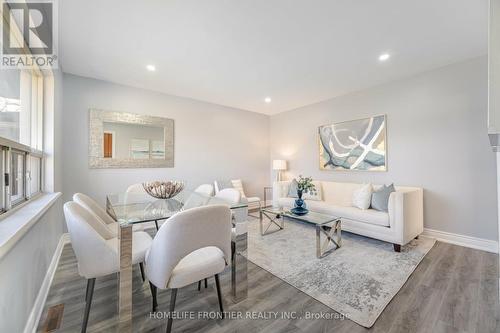 1204 Simcoe Street S, Oshawa, ON - Indoor Photo Showing Living Room