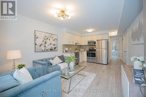 3 - 122 Courtland Avenue E, Kitchener, ON - Indoor Photo Showing Other Room