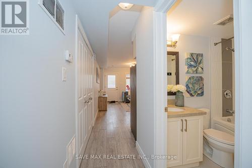 3 - 122 Courtland Avenue E, Kitchener, ON - Indoor Photo Showing Other Room