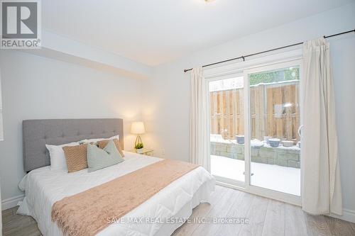 3 - 122 Courtland Avenue E, Kitchener, ON - Indoor Photo Showing Bedroom