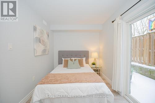 3 - 122 Courtland Avenue E, Kitchener, ON - Indoor Photo Showing Bedroom