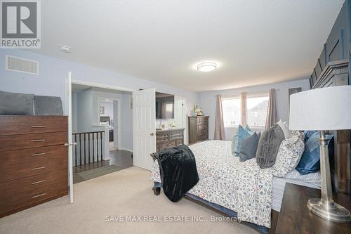 51 Burgess Crescent, Brantford, ON - Indoor Photo Showing Bedroom