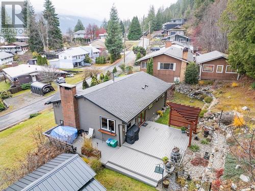 1745 Ridgewood Road, Nelson, BC - Outdoor