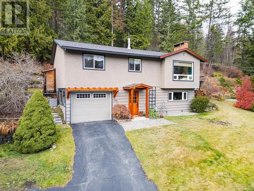 1745 Ridgewood Road, Nelson, BC - Outdoor