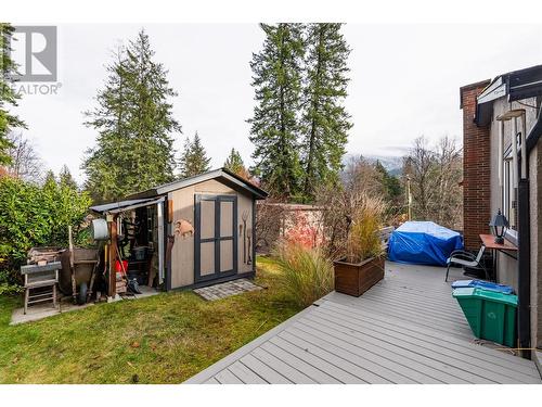 1745 Ridgewood Road, Nelson, BC - Outdoor With Exterior