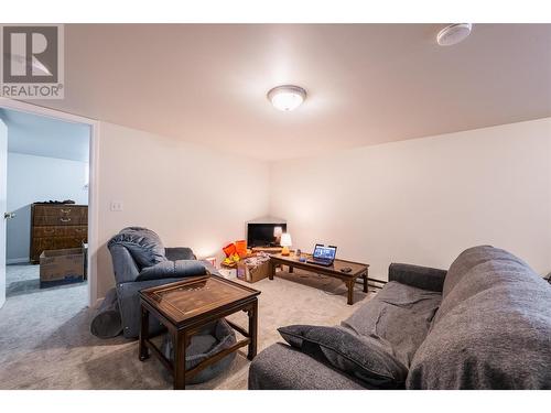 220-222 Vernon Street, Nelson, BC - Indoor