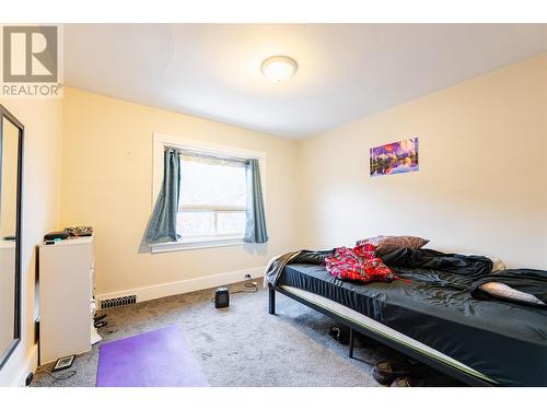 220-222 Vernon Street, Nelson, BC - Indoor