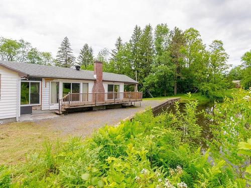 Frontage - 35 Rue Academy, Sutton, QC - Outdoor With Deck Patio Veranda