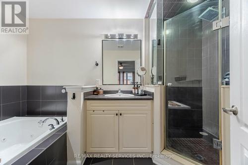 41 Betterton Crescent, Brampton, ON - Indoor Photo Showing Bathroom