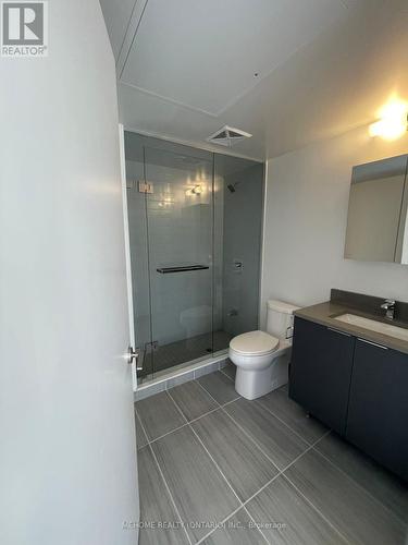 3523 - 2031 Kennedy Road, Toronto, ON - Indoor Photo Showing Bathroom