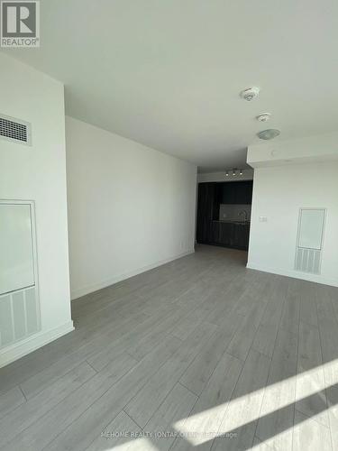 3523 - 2031 Kennedy Road, Toronto, ON - Indoor Photo Showing Other Room