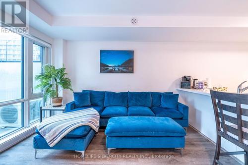 13 - 175 Veterans Drive, Brampton, ON - Indoor Photo Showing Living Room