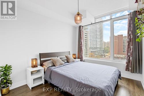 609 - 68 Merton Street, Toronto, ON - Indoor Photo Showing Bedroom