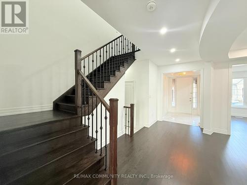 4 Hayeraft Street, Whitby, ON - Indoor Photo Showing Other Room