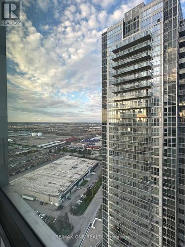 2809 - 2916 Highway 7 Road, Vaughan, ON - Outdoor With View