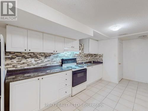 Bsmt - 3770 Densbury Drive, Mississauga, ON - Indoor Photo Showing Kitchen