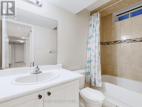 Bsmt - 3770 Densbury Drive, Mississauga, ON - Indoor Photo Showing Bathroom