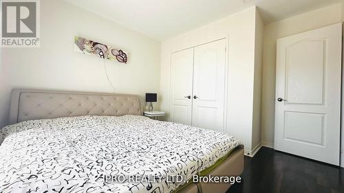 4 - 3070 Thomas Street, Mississauga, ON - Indoor Photo Showing Bedroom