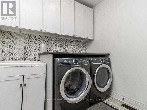 23 Alice Springs Crescent, Brampton, ON - Indoor Photo Showing Laundry Room