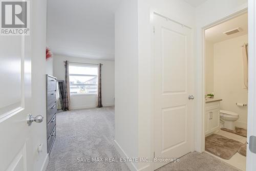 1427 Twilite Boulevard, London, ON - Indoor Photo Showing Other Room