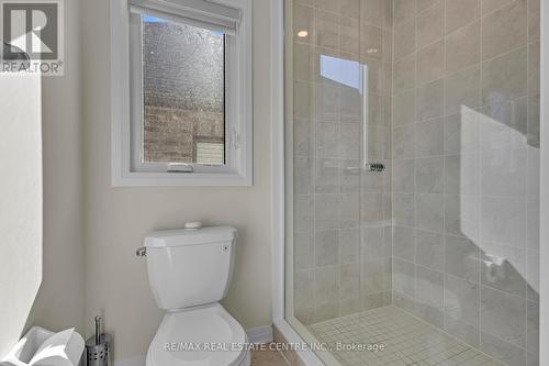 58 Mary Watson Street, North Dumfries, ON - Indoor Photo Showing Bathroom