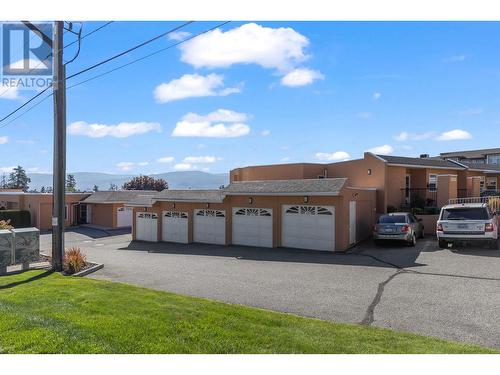 2433 Ingram Road Unit# 16, West Kelowna, BC - Outdoor